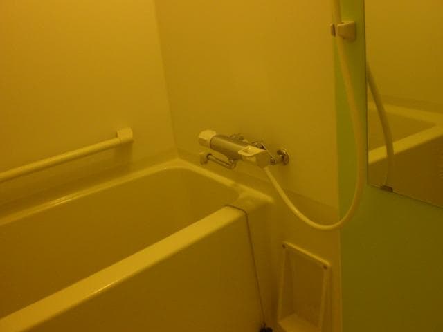 Room image 9