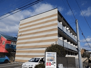 Main exterior of leopalace Toriyama