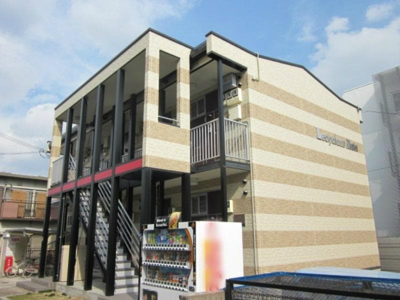 Main exterior of leopalace MATE