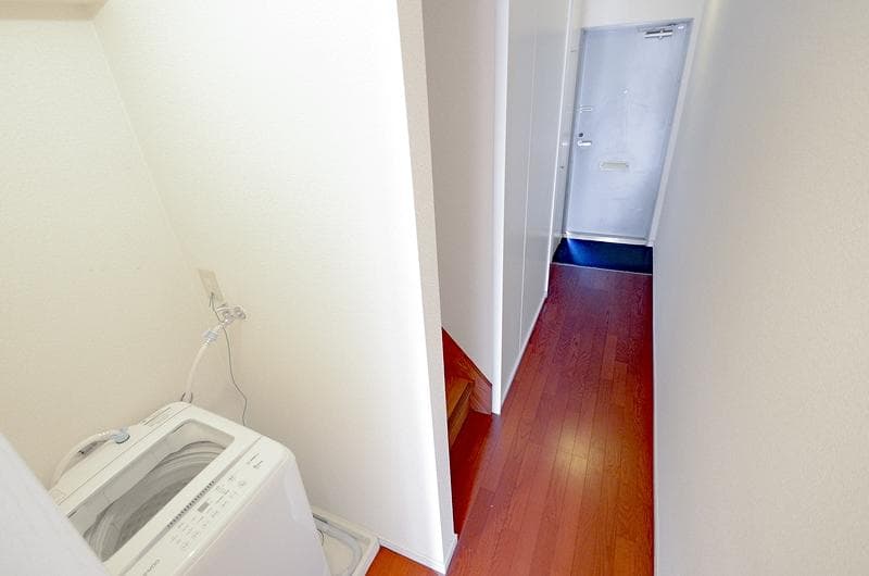 Room image 12