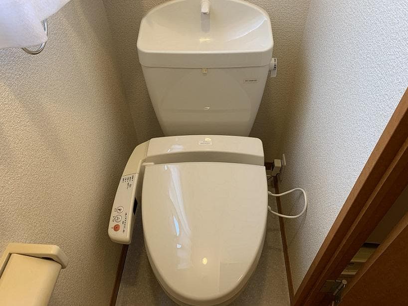 Room image 14