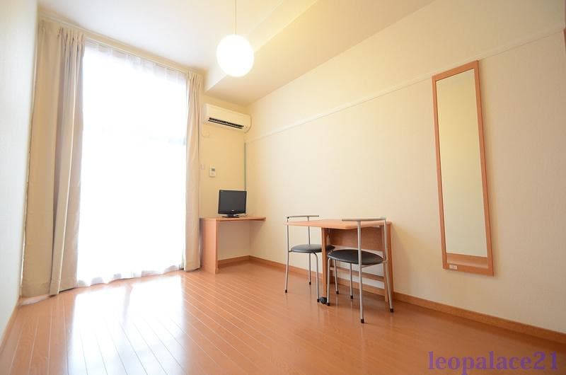 Preview interior of leopalace Sirius Machida