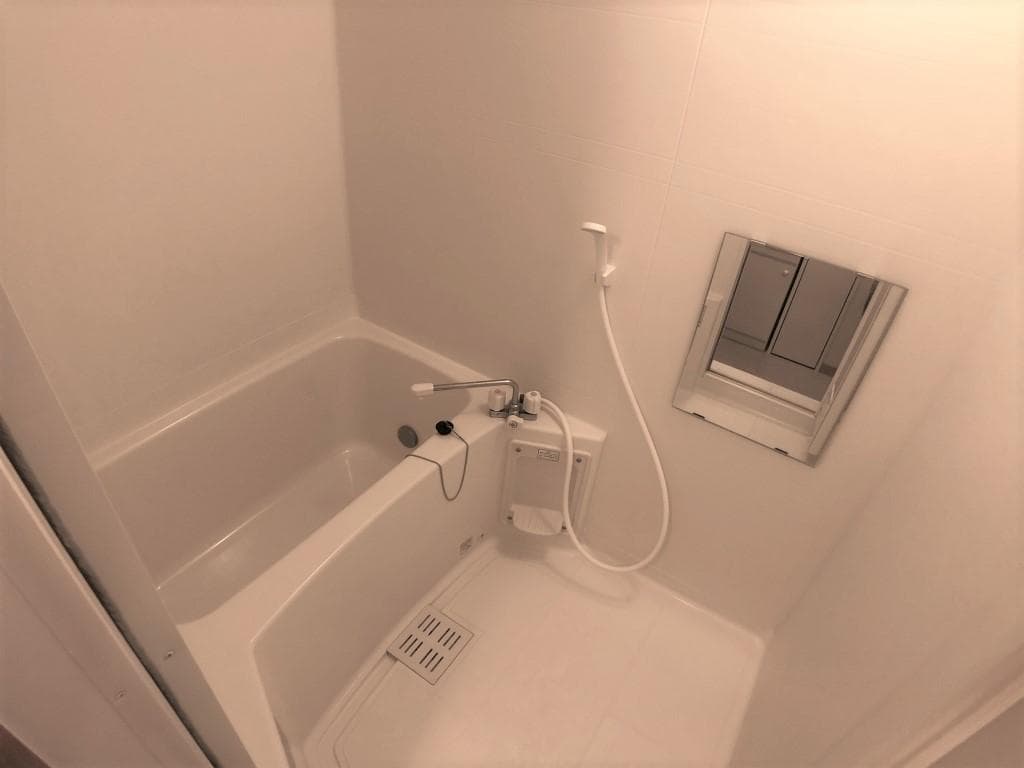 Room image 11