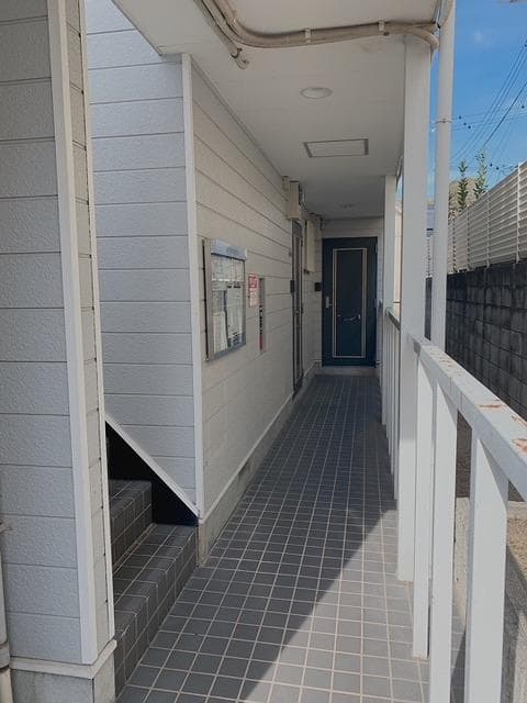 Room image 15