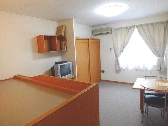 Preview interior of leopalace Wakamatsu