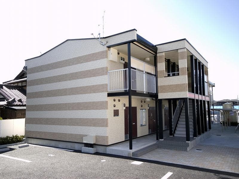 Main exterior of leopalace Gio