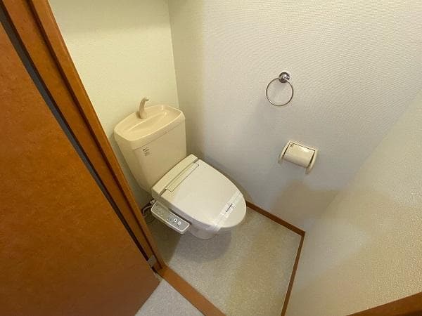Room image 13