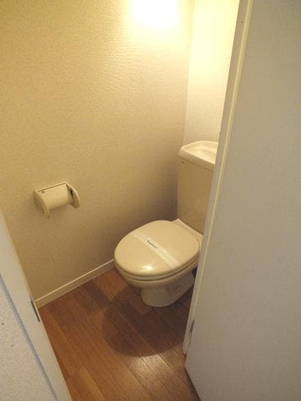 Room image 12