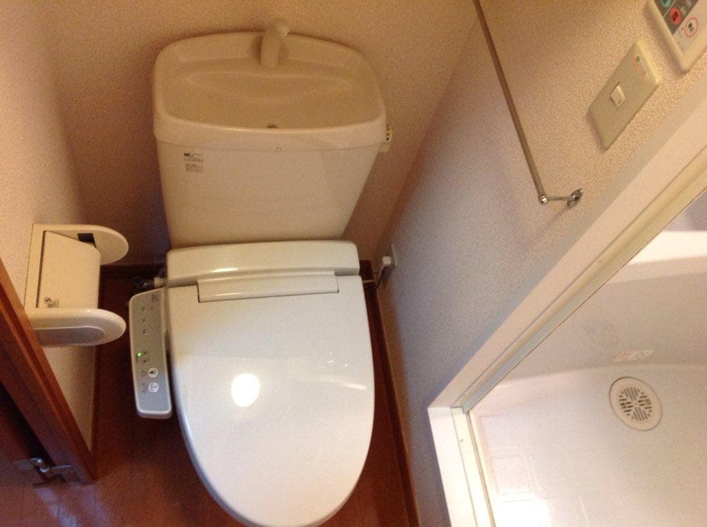 Room image 12