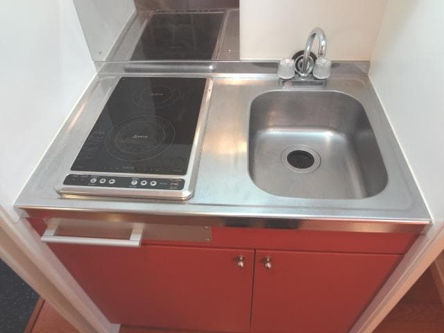 Room image 12