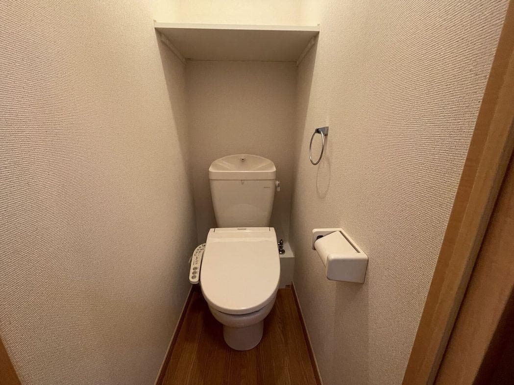 Room image 9