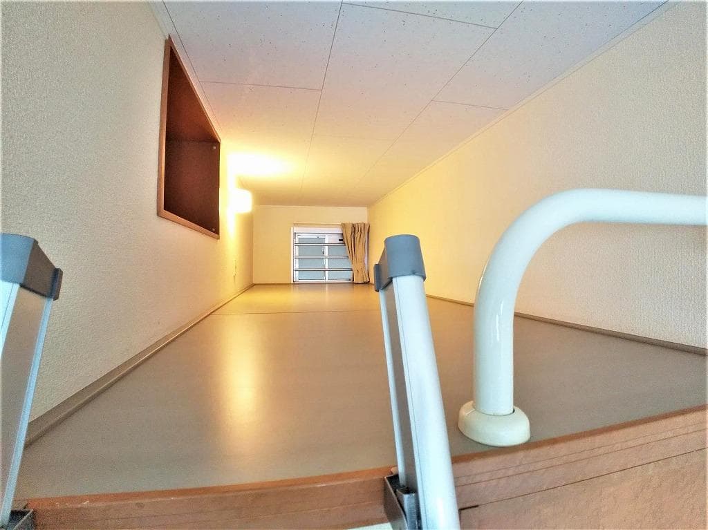 Room image 14