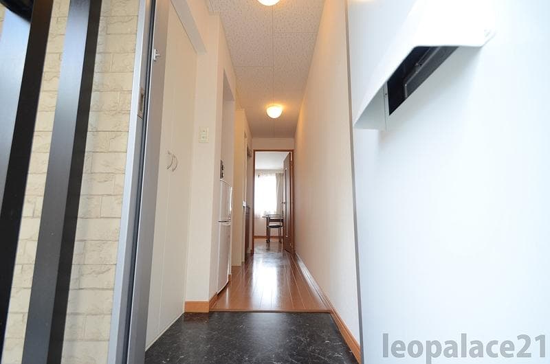 Preview interior of leopalace Tatsubami