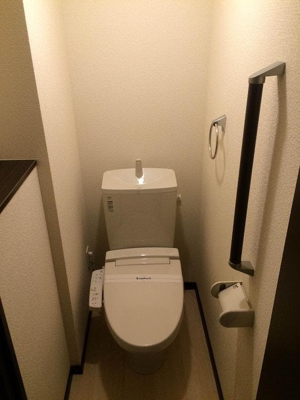 Room image 10