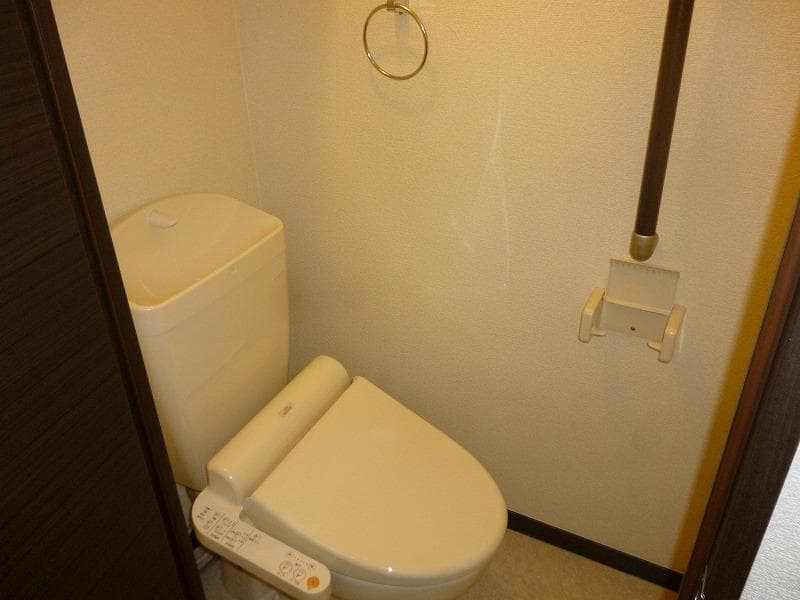 Room image 8