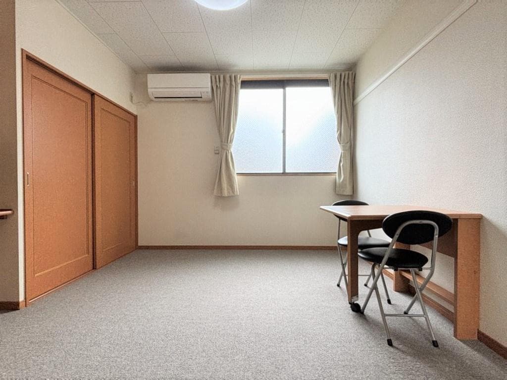 Preview interior of leopalace Kamido