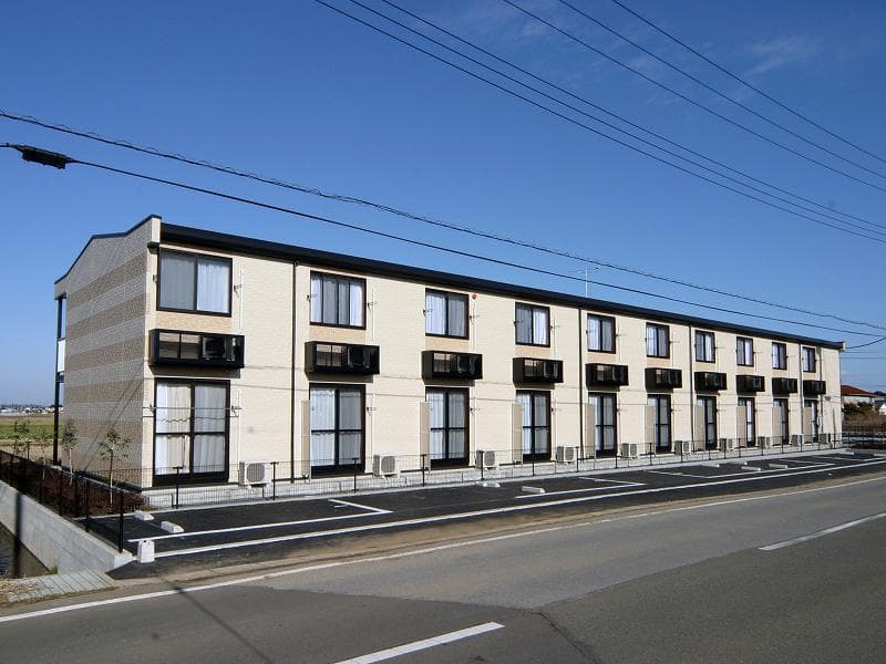 Main exterior of leopalace Victoire