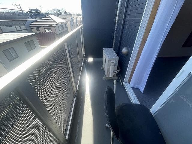 Room image 11