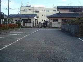 Room image 15