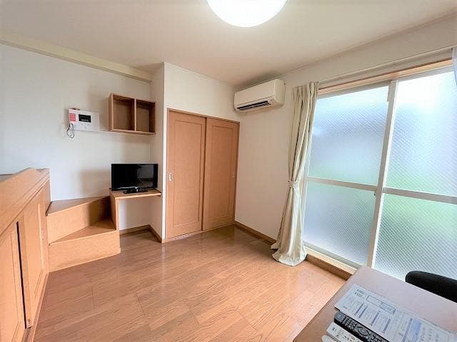 Preview interior of leopalace Pista B