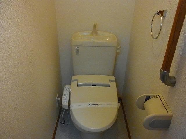 Room image 12
