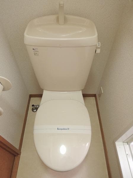 Room image 11