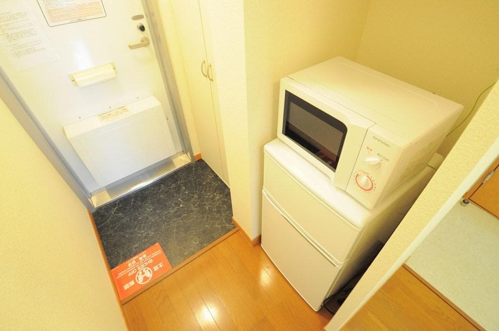 Room image 16
