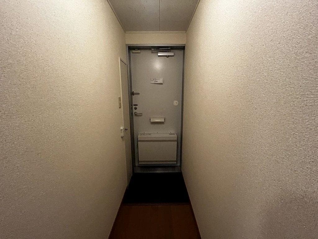 Room image 14