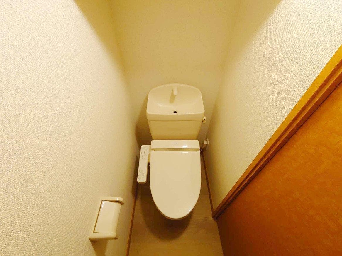 Room image 9