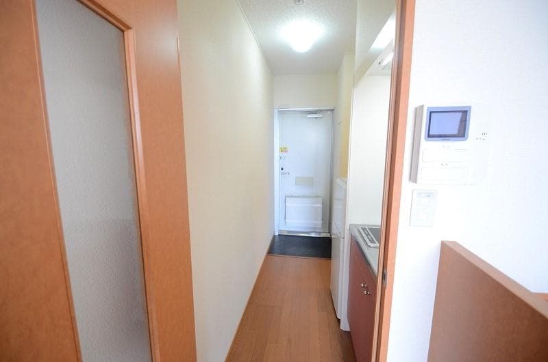 Room image 13