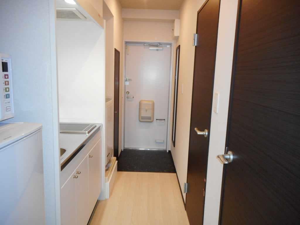 Room image 12