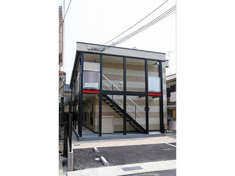Main exterior of leopalace Ishii