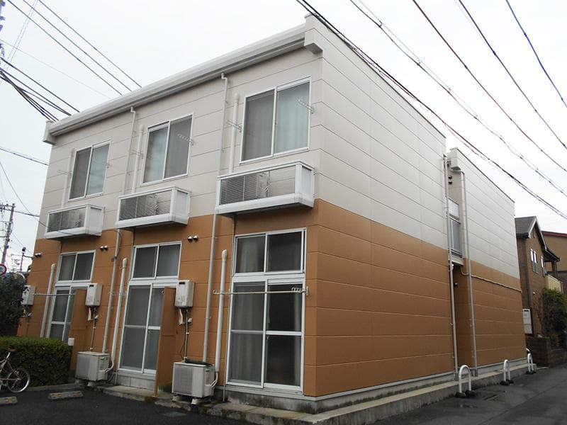 Main exterior of leopalace Emu・Emu