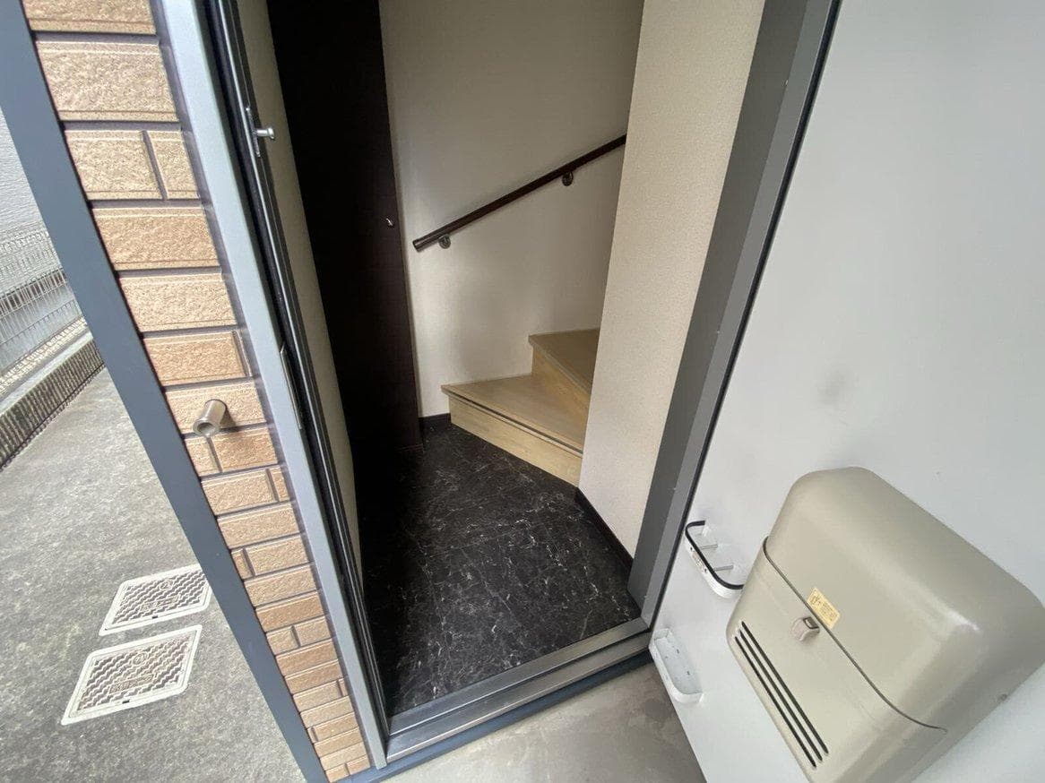 Room image 12
