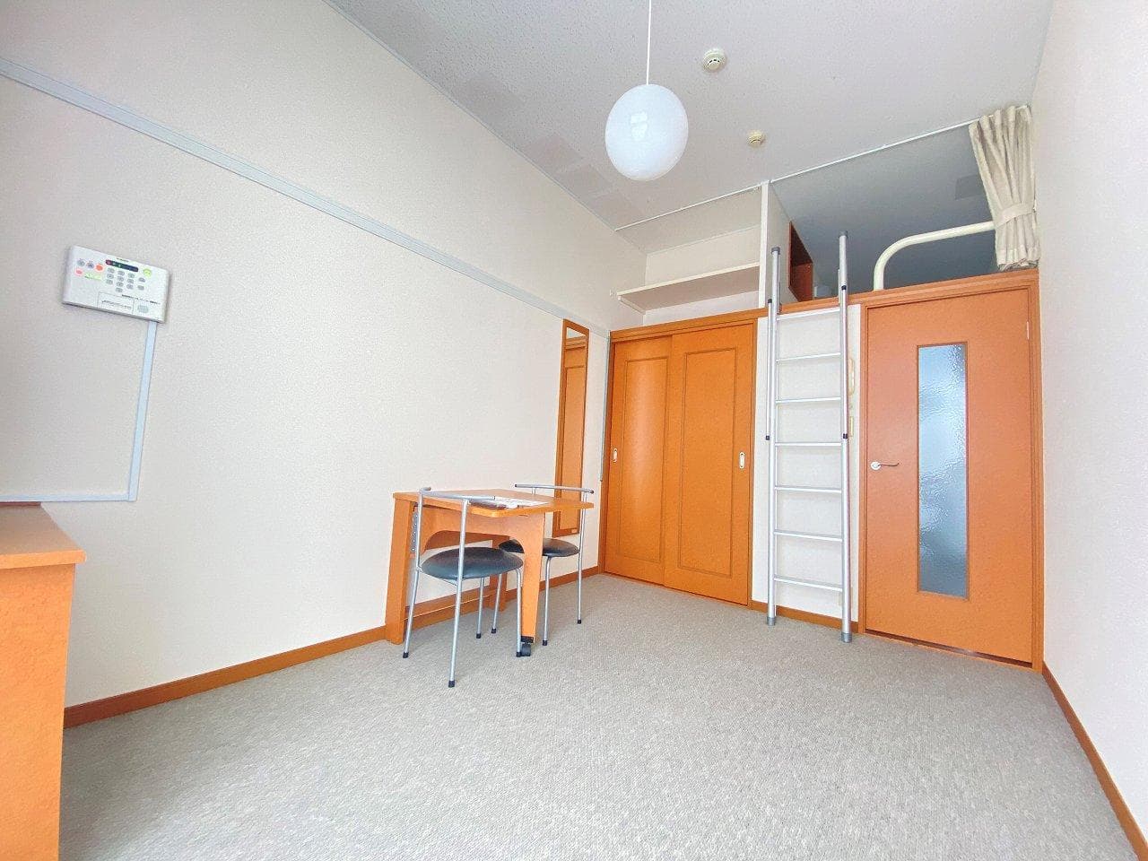 Preview interior of leopalace Persimmon Ichibankan