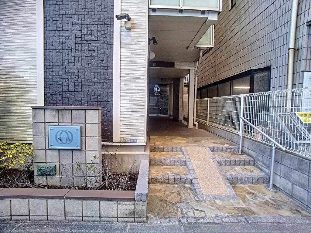 Room image 11