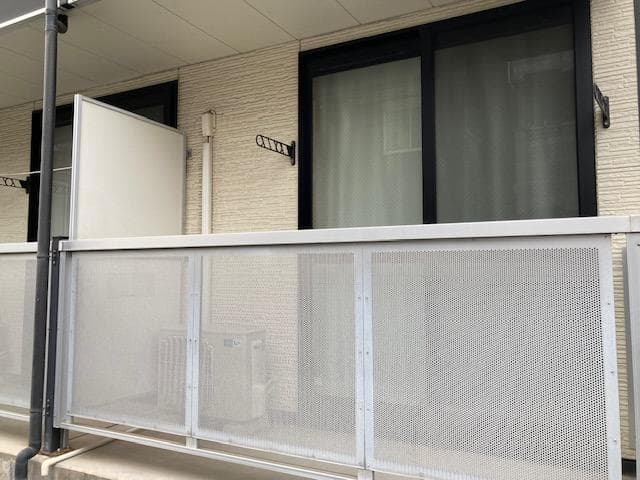 Room image 16