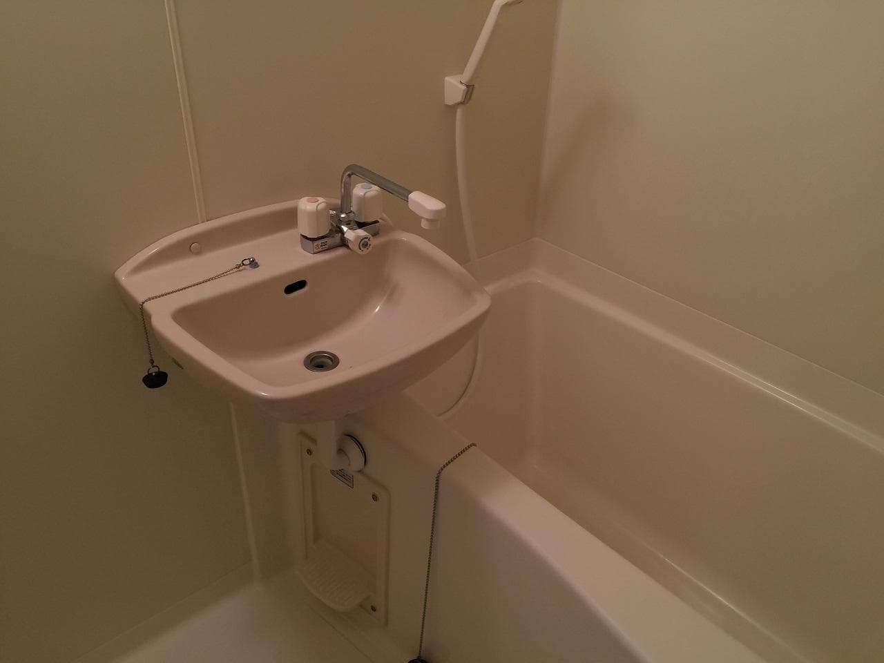 Room image 11