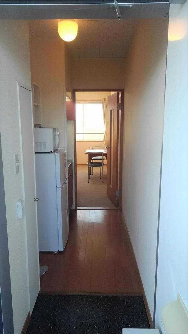 Room image 12