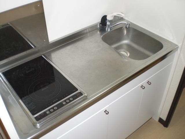 Room image 9