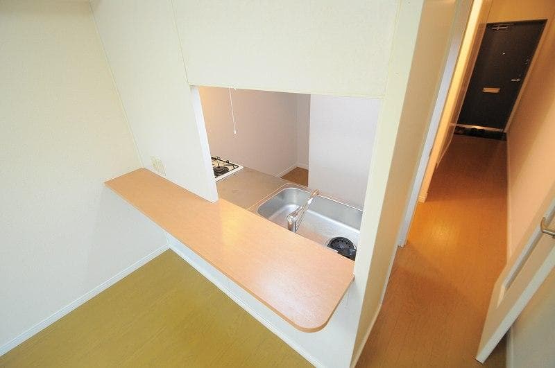 Room image 16