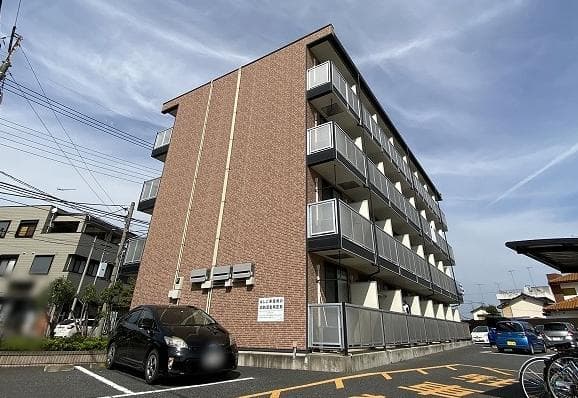 Main exterior of leopalace Higashi Honcho