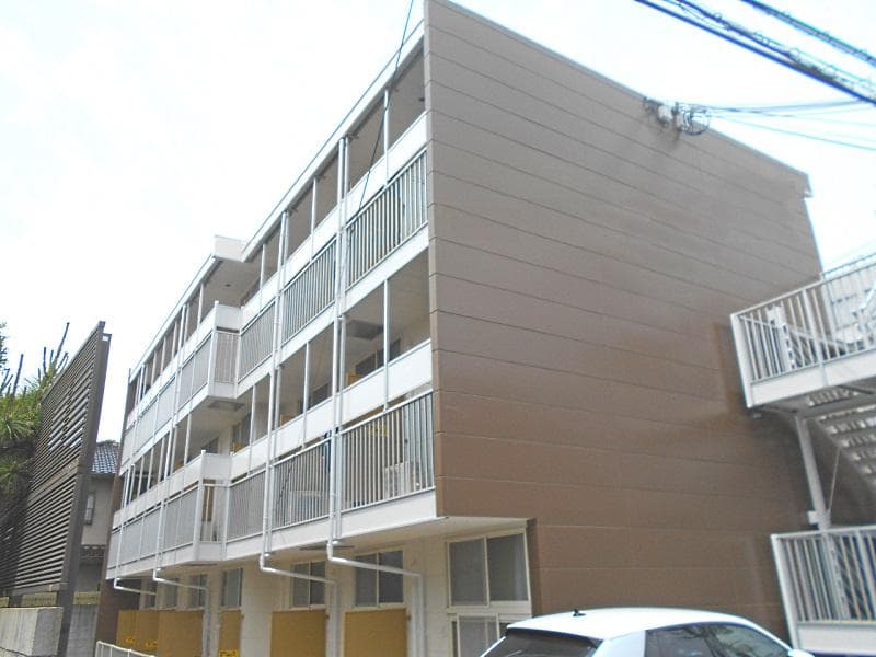 Main exterior of leopalace Dream Hills