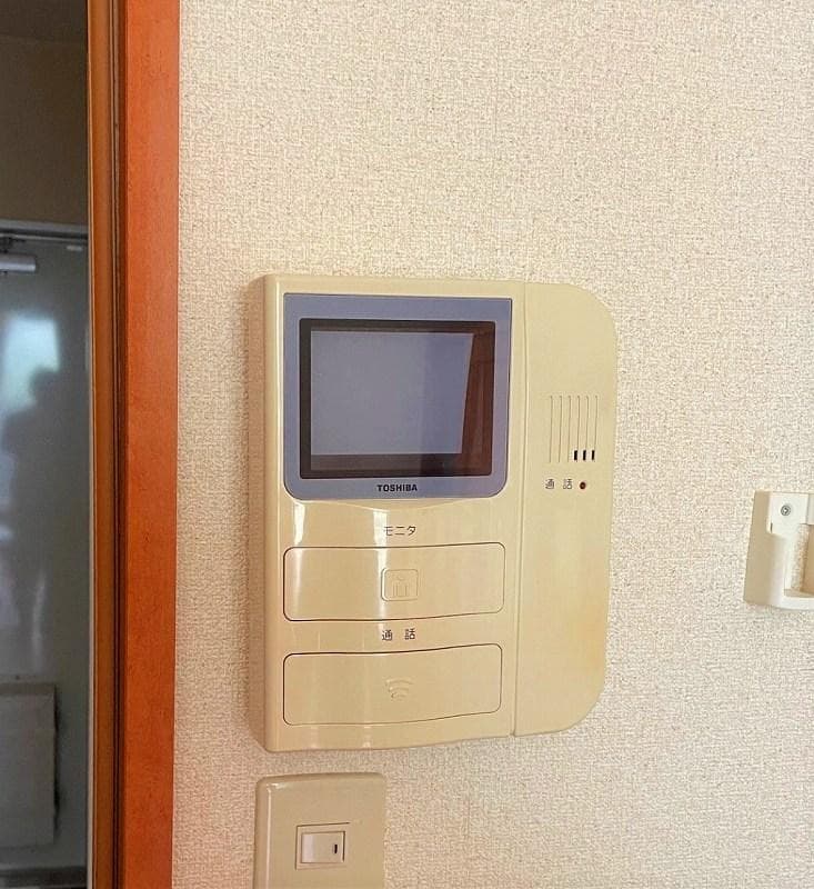 Room image 10