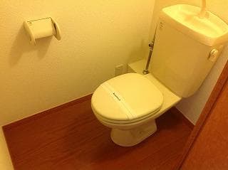 Room image 9