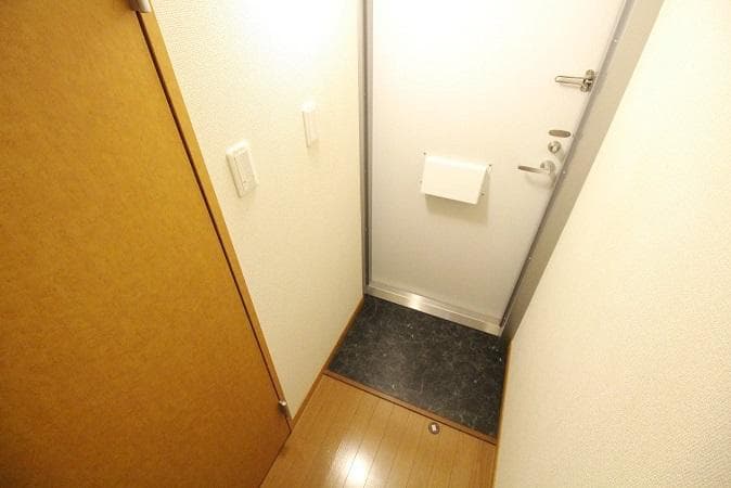 Room image 11