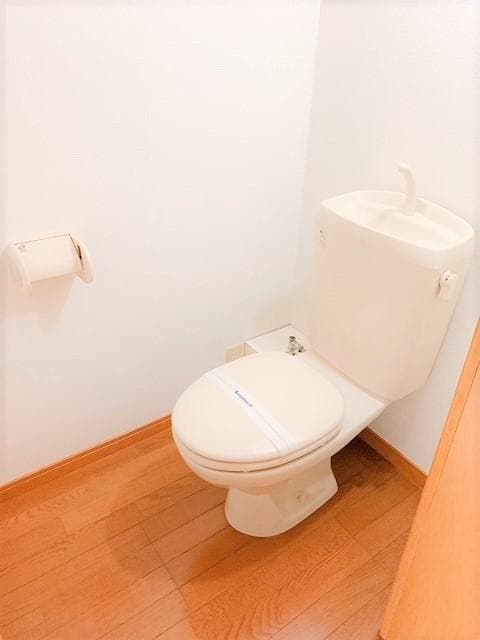Room image 9