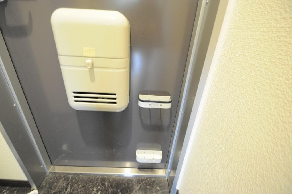 Room image 12