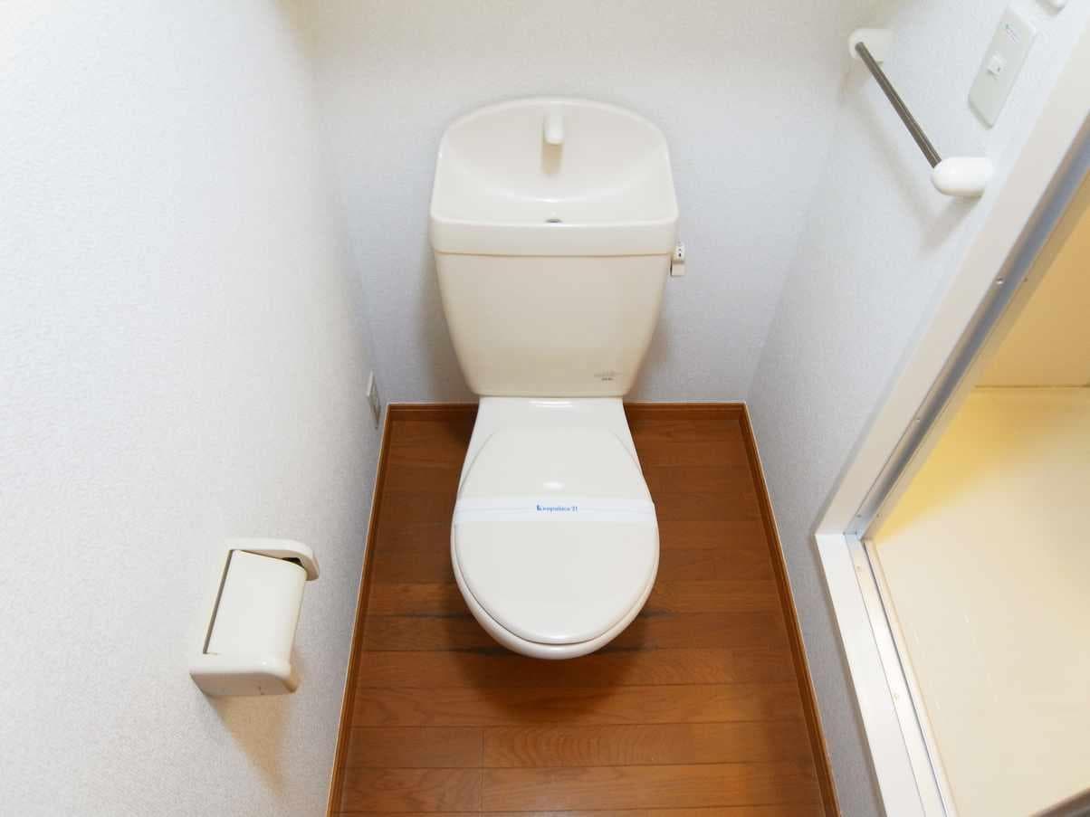 Room image 9