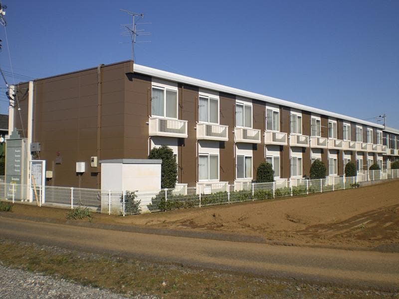 Main exterior of leopalace Komaki II